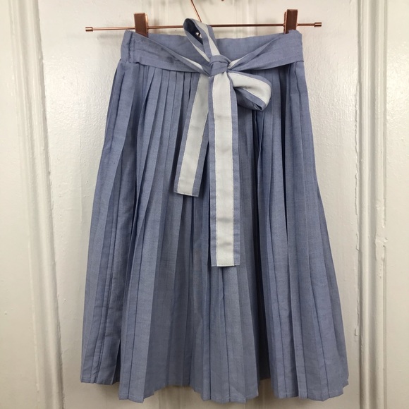 Anthropologie lilis chambray pleated midi skirt - Picture 2 of 8